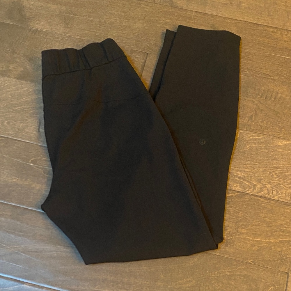 Lululemon Athletica Black Straight Leg Joggers